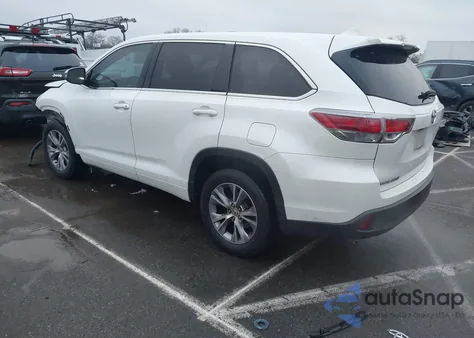2015 Toyota Highlander Le Plus V6 from USA, damaged, VIN 5TDZKRFHXFS089245